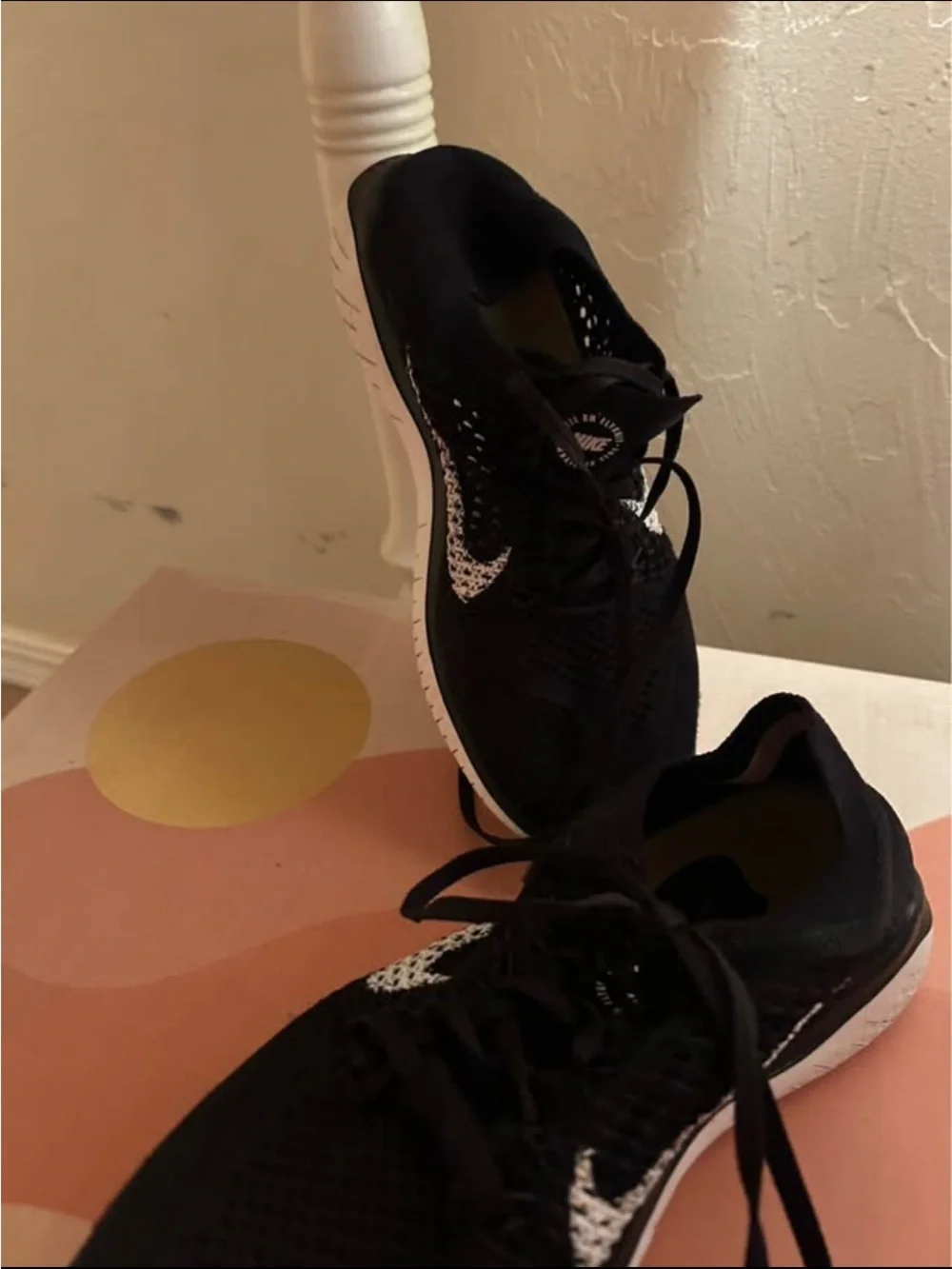 Nike Black and White Women's Athletic Shoes